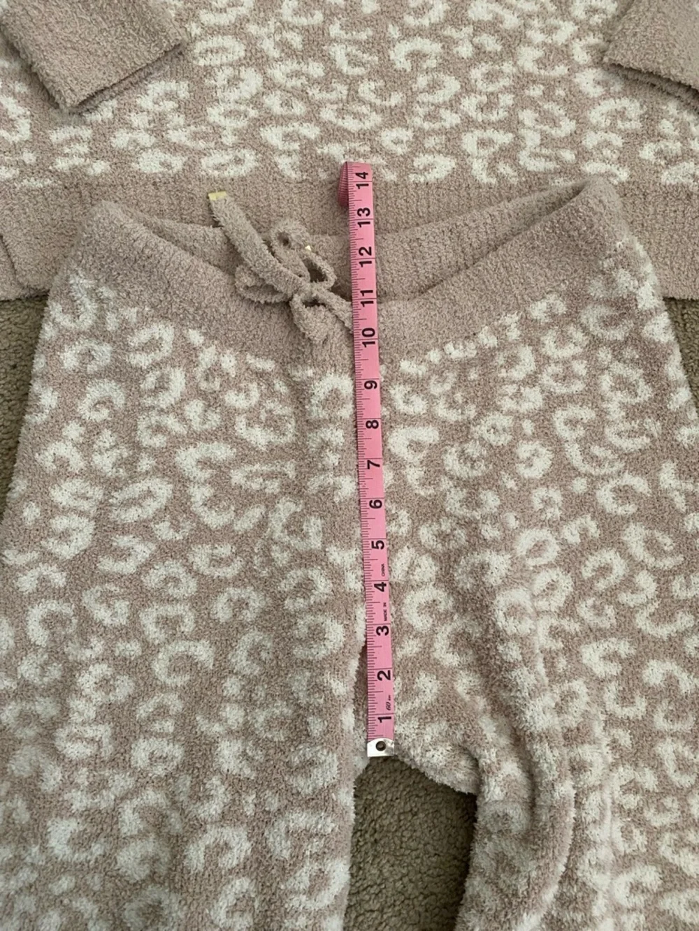 Cupcakes and Cashmere Two-piece Lounge Set — Leopard Print, Small - Picture 4 of 5